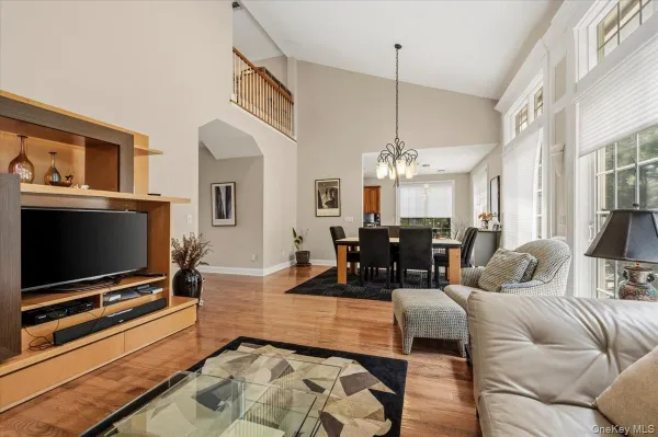 Property Slideshow image 3 of 31 | 283 altessa blvd, Huntington, NY, 11747