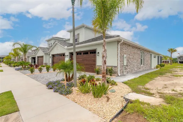 Property Slideshow image 2 of 40 | 3038 isles way, New Smyrna Beach, FL, 32168