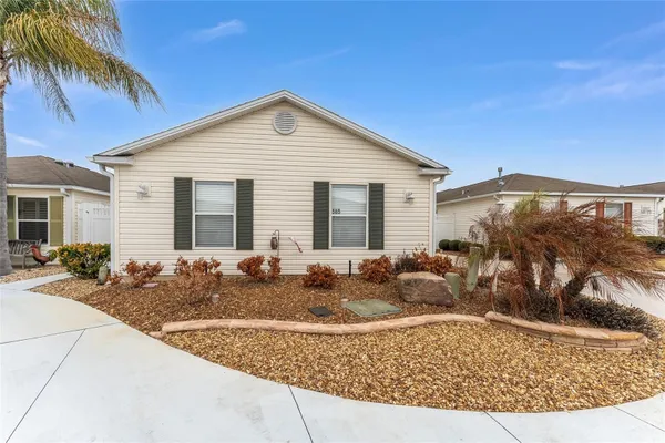 Property Slideshow image 2 of 47 | 585 lacy pl, The Villages, FL, 32162