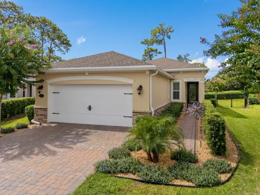 Property Slideshow image 2 of 36 | 213 old moss cir, Deland, FL, 32724