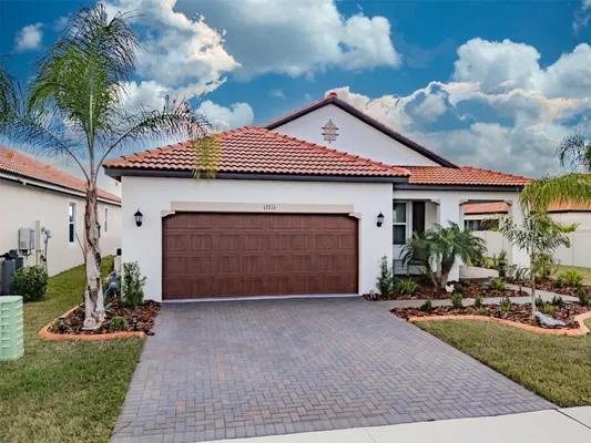 Property Slideshow image 2 of 48 | 17111 holly well ave, Wimauma, FL, 33598