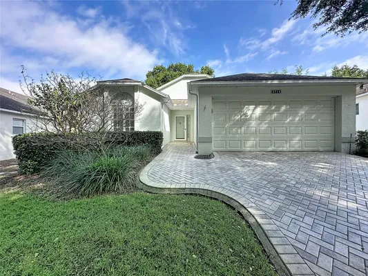 Property Slideshow image 2 of 74 | 3714 kingswood ct, Clermont, FL, 34711