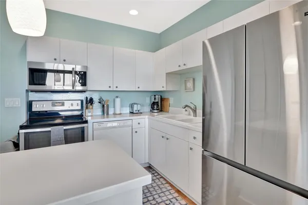 Property Slideshow image 3 of 34 | 2090 matecumbe key rd 1708, Punta Gorda, FL, 33955