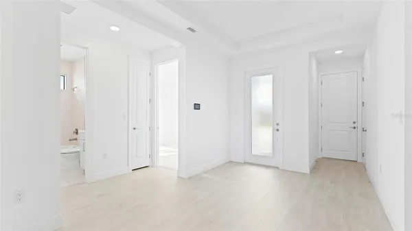 Property Slideshow image 3 of 85 | 18211 morgan dr, Lakewood Ranch, FL, 34211