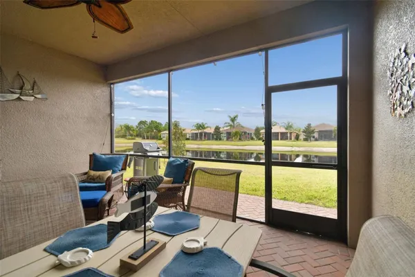 Property Slideshow image 2 of 75 | 4834 marble springs cir, Wimauma, FL, 33598