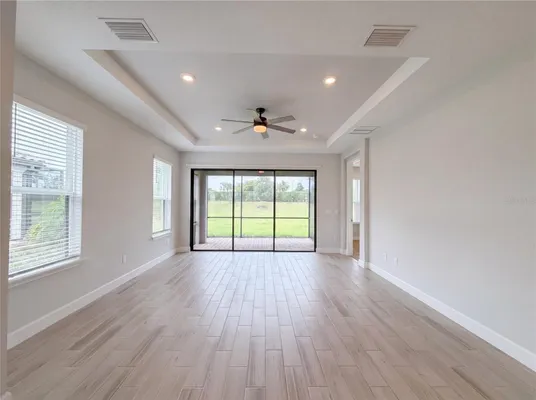 Property Slideshow image 3 of 27 | 10064 morning mist ln, Sarasota, FL, 34241