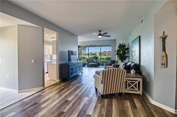 Property Slideshow image 3 of 29 | 3111 meandering way 101, Fort Myers, FL, 33905