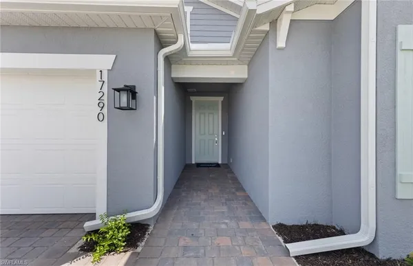 Property Slideshow image 2 of 46 | 17290 willow tree ln, North Fort Myers, FL, 33917