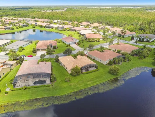 Property Slideshow image 3 of 53 | 154 rancho mirage dr, Kissimmee, FL, 34759