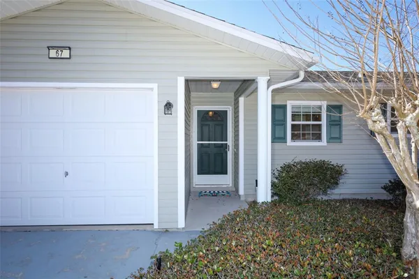 Property Slideshow image 2 of 24 | 67 aberdeen cir, Leesburg, FL, 34788