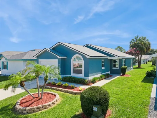 Property Slideshow image 2 of 41 | 6213 raven run, Lakeland, FL, 33809