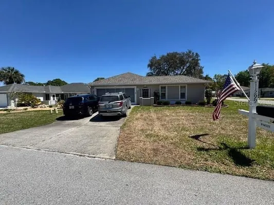 Property Slideshow image 2 of 32 | 11299 sw 71st terrace rd, Ocala, FL, 34476