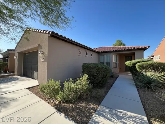 Property Slideshow image 3 of 41 | 3813 jasmine heights ave, North Las Vegas, NV, 89081