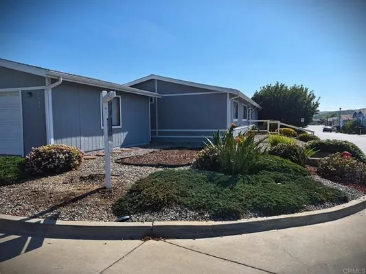 Property Slideshow image 2 of 4 | 1491 puritan way, Oceanside, CA, 92057