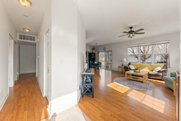 Property Slideshow image 3 of 34 | 16346 crescent lake dr, Crest Hill, IL, 60403