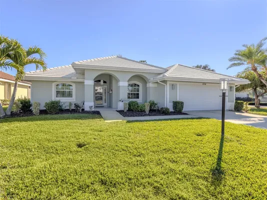 Property Slideshow image 2 of 91 | 534 westmount ln, Venice, FL, 34293