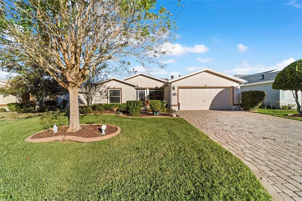 Property Slideshow image 2 of 74 | 15680 sw 13th cir, Ocala, FL, 34473
