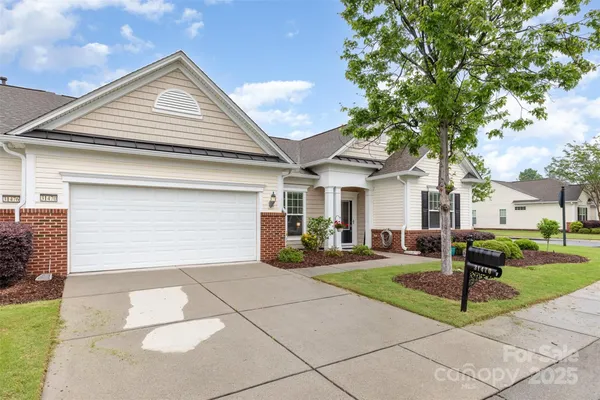 Property Slideshow image 3 of 48 | 31470 royal tern ln, Indian Land, SC, 29707