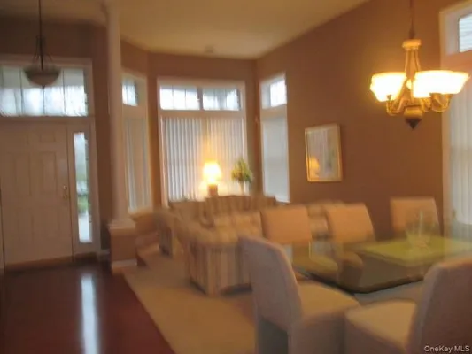 Property Slideshow image 2 of 18 | 177 melody ct, Brookhaven, NY, 11941