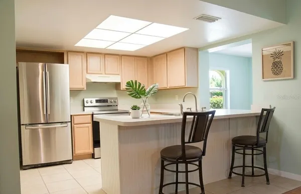 Property Slideshow image 3 of 17 | 1111 harefield cir 62, Sun City Center, FL, 33573