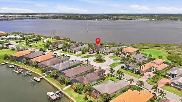 Property Slideshow image 3 of 68 | 5108 tidewater preserve blvd, Bradenton, FL, 34208