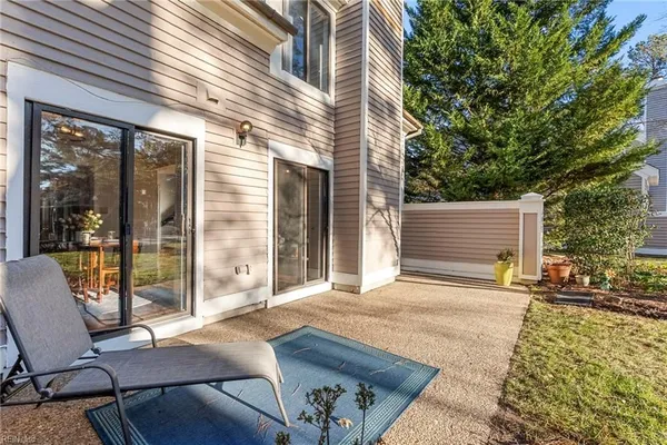 Property Slideshow image 3 of 40 | 103 winster fax, Williamsburg, VA, 23185