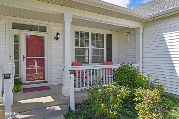 Property Slideshow image 2 of 32 | 623 queen dr, Oswego, IL, 60543