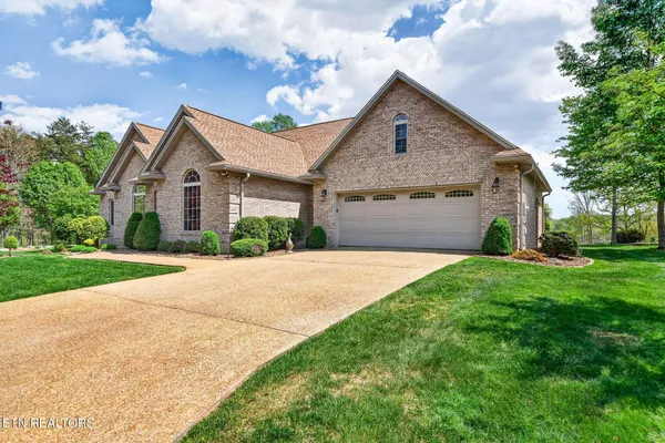 Property Slideshow image 2 of 56 | 120 valarian dr, Crossville, TN, 38558
