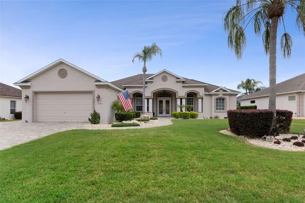 Property Slideshow image 3 of 77 | 9224 mississippi run, Weeki Wachee, FL, 34613