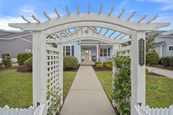 Property Slideshow image 3 of 78 | 2053 simmerman way, Leland, NC, 28451