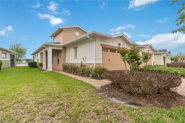Property Slideshow image 3 of 52 | 2489 datura loop, St Cloud, FL, 34772
