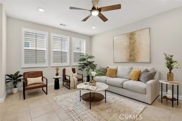 Property Slideshow image 3 of 35 | 20506 galloway dr, Saugus, CA, 91350