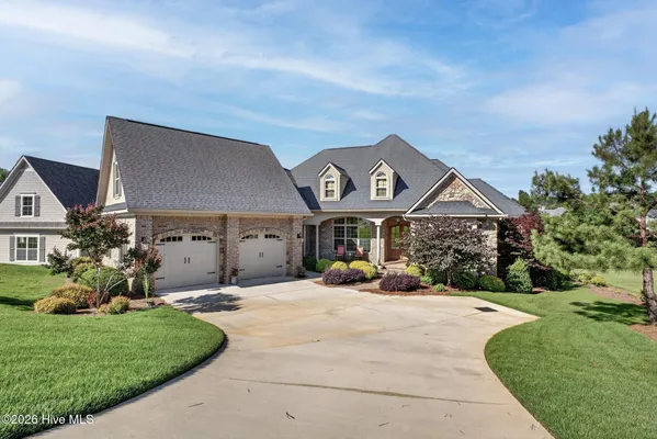 Property Slideshow image 2 of 53 | 235 commonwealth way, Aiken, SC, 29803