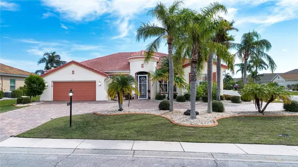 Property Slideshow image 2 of 74 | 1115 signature dr, Sun City Center, FL, 33573