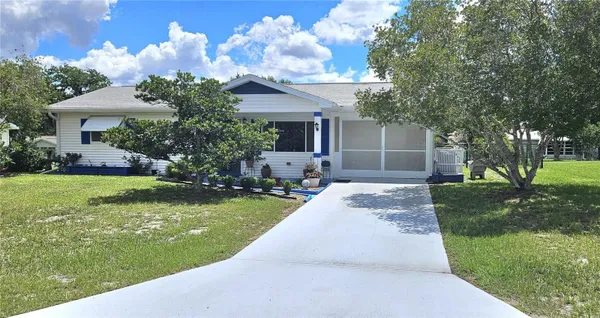 Property Slideshow image 3 of 49 | 10957 sw 79th ter, Ocala, FL, 34476