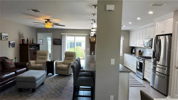 Property Slideshow image 3 of 22 | 9047 sw 102nd cir, Ocala, FL, 34481