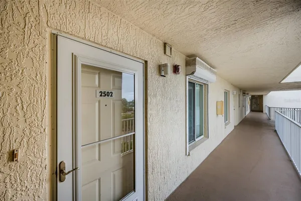 Property Slideshow image 3 of 26 | 1420 huntington ln 2502, Rockledge, FL, 32955