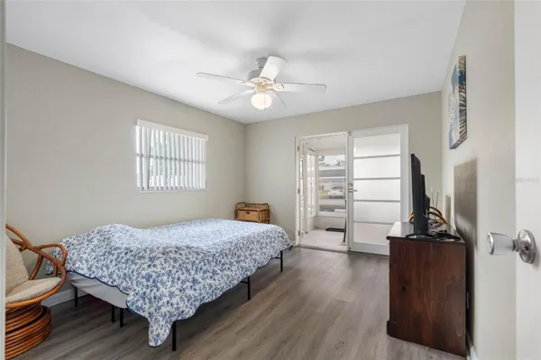 Property Slideshow image 3 of 48 | 1801 bedford ln 33, Sun City Center, FL, 33573