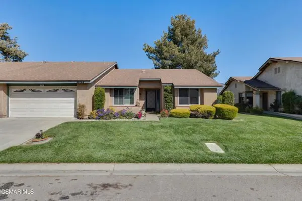 Property Slideshow image 2 of 60 | 20184 village 20 20, Camarillo, CA, 93012