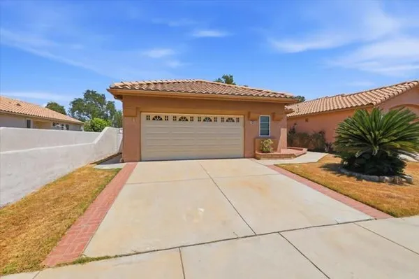 Property Slideshow image 3 of 37 | 649 big spring dr, Banning, CA, 92220