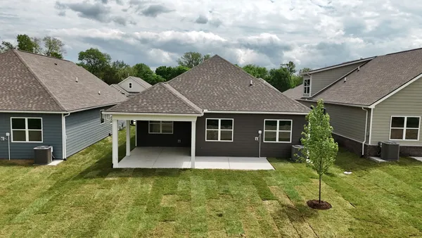 Property Slideshow image 2 of 35 | 5208 synergy pvt way, Gallatin, TN, 37066
