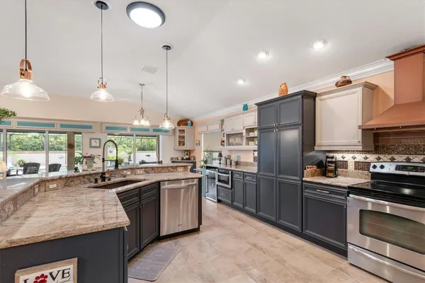 Property Slideshow image 3 of 35 | 2611 jupiter way, The Villages, FL, 32163