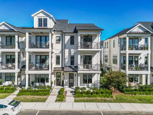 Property Slideshow image 3 of 66 | 13 hobie run, Wilmington, NC, 28412