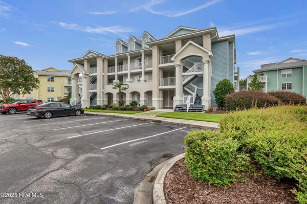 Property Slideshow image 3 of 41 | 330 s middleton dr nw unit 1208, Calabash, NC, 28467
