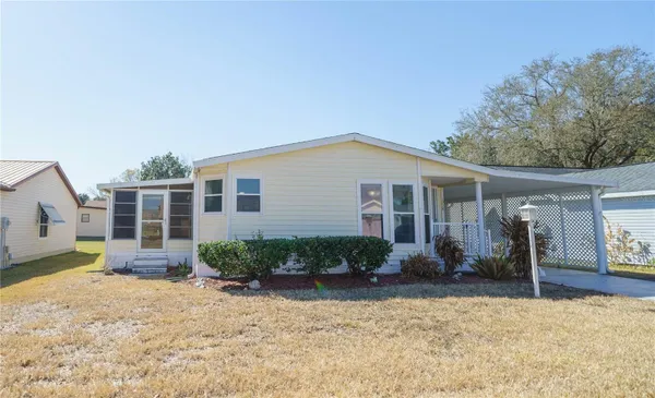 Property Slideshow image 3 of 55 | 1228 maria ct, Lady Lake, FL, 32159