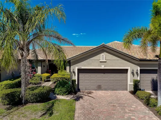 Property Slideshow image 2 of 76 | 13874 botteri st, Venice, FL, 34293