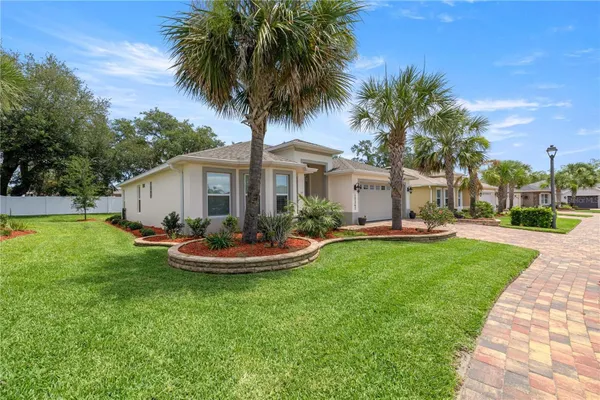 Property Slideshow image 3 of 52 | 10367 addison shore way, Oxford, FL, 34484