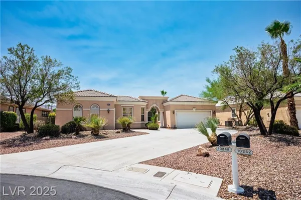 Property Slideshow image 3 of 79 | 10248 andante ct, Las Vegas, NV, 89135