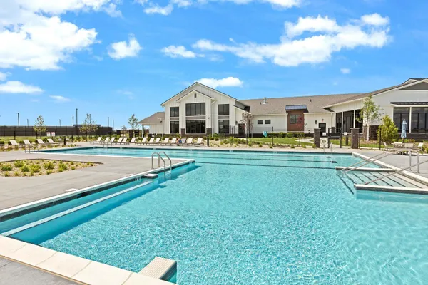 Property Slideshow image 3 of 11 | 3273 mirehaven dr, Aurora, IL, 60503