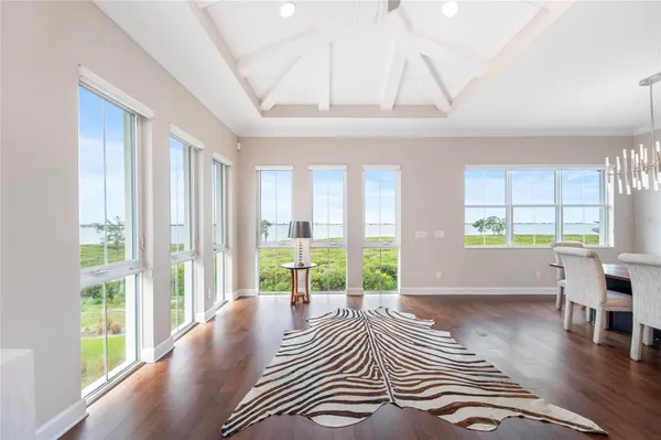 Property Slideshow image 3 of 100 | 342 castaway cay dr 201, Bradenton, FL, 34209